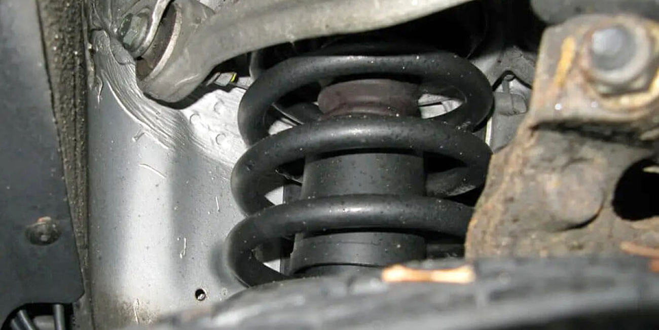 Основные причины быстрого износа амортизаторов