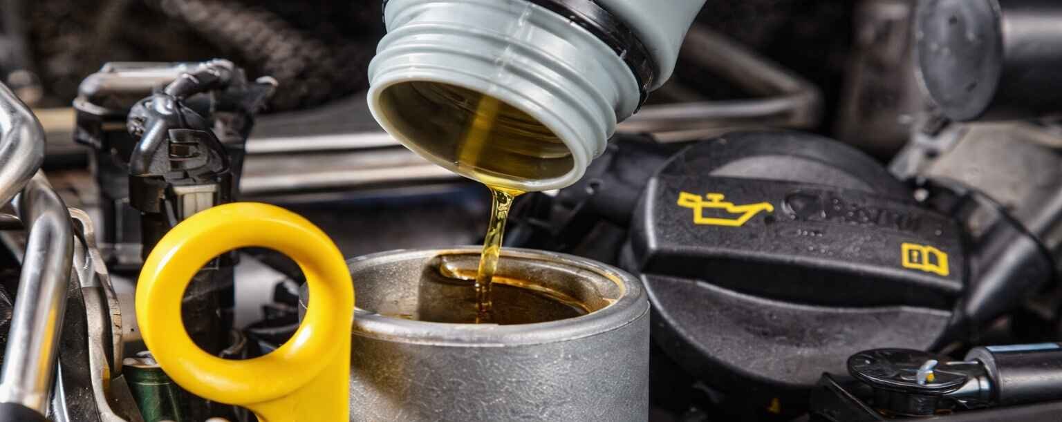 Как выбрать масло под сезон и тип двигателя