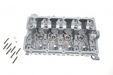 Головка блока цилиндров VW Touran/Passat/Audi A4/A AMC 908718