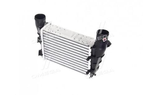 Інтеркулер AUDI, VW (AVA) AVA COOLING AI4112 (фото 1)