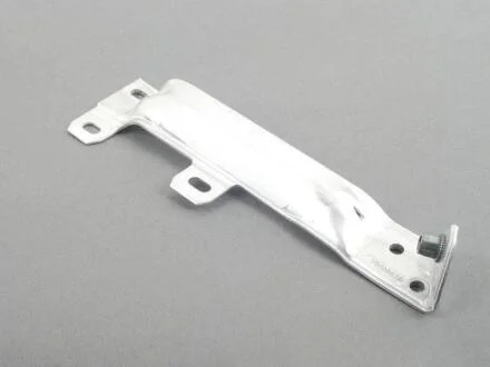 Кронштейн бампера BMW 51117158894