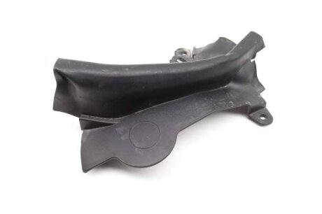 Уплотнение крышки капота боковое L G30 BMWV BMW 51767349601