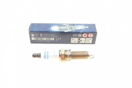 Свічка запалювання бензин іридій 1 шт BOSCH 0 242 135 548