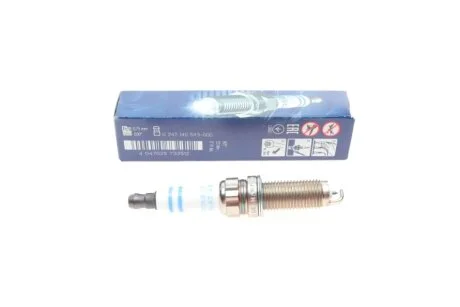 Свеча зажигания бензин платина 1 шт BOSCH 0 242 140 543