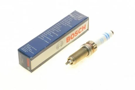 Свеча зажигания бензин платина 1 шт BOSCH 0242145555