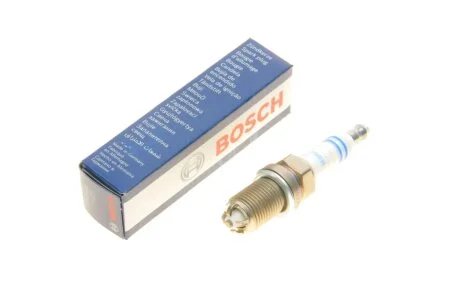 Свеча зажигания бензин никель 4 шт BOSCH 0 242 229 613