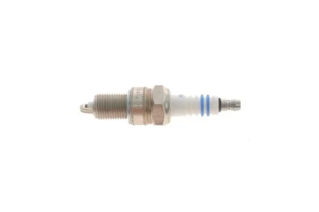 Свеча зажигания бензин никель 1 шт BOSCH 0 242 229 779