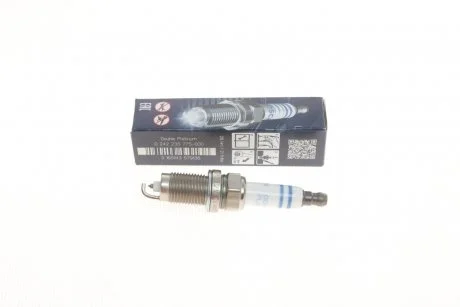 Свеча зажигания бензин платина 1 шт BOSCH 0 242 235 775
