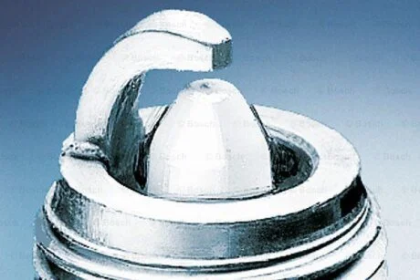 Свічка запалювання WR6DP PLATINUM+ (вир-во) BOSCH 0242240521