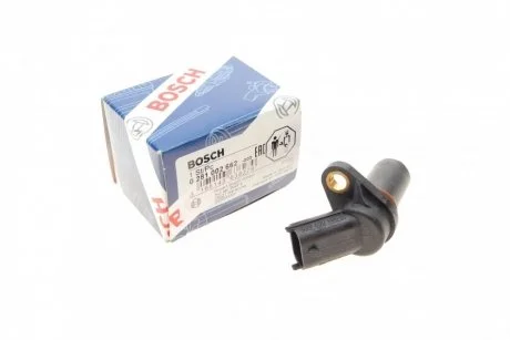Датчик положения (оборотов) коленвала BOSCH 0 281 002 662