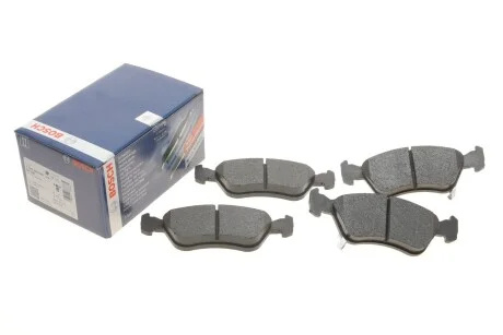 Тормозные колодки передние дисковые BOSCH 0986424560