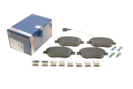 Тормозные колодки передние дисковые BOSCH 0986424596