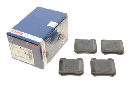 Тормозные колодки задние дисковые BOSCH 0986424754