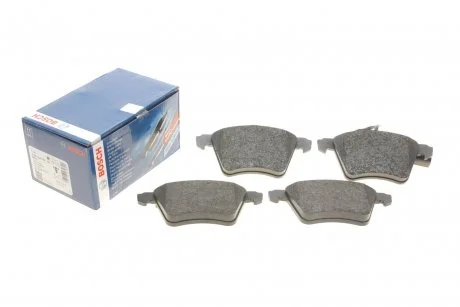 Тормозные колодки передние дисковые BOSCH 0986424780
