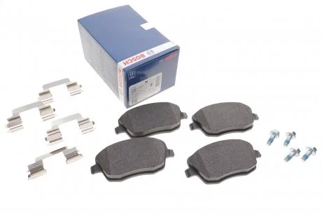 Тормозные колодки передние дисковые BOSCH 0986424829