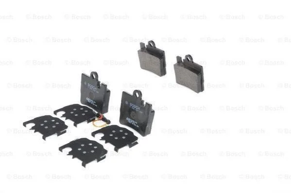 Гальмівні колодки задні дискові BOSCH 0986424830 (фото 1)