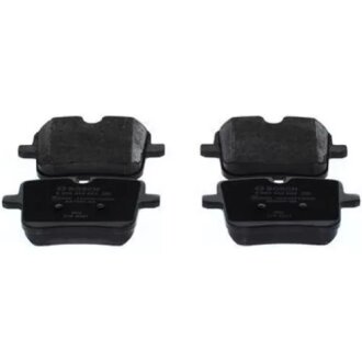 Колодки тормозные дисковые (комплект 4 шт.)) BOSCH 0986424923