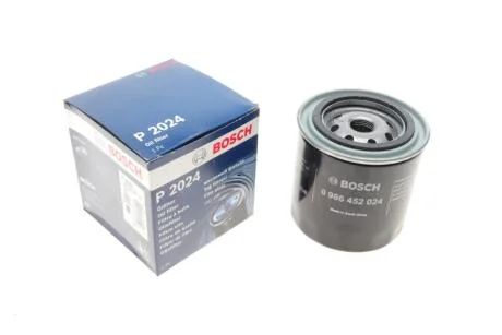 Масляний фільтр гвинт накручуваний BOSCH 0 986 452 024