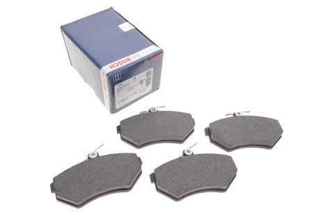Тормозные колодки передние дисковые BOSCH 0986460943