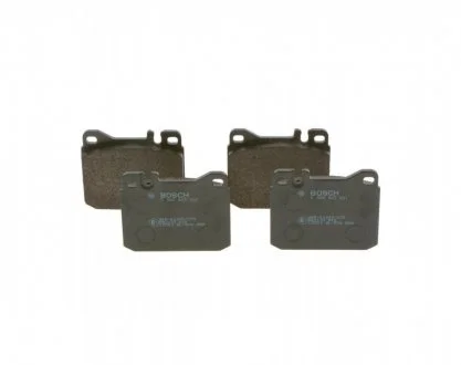 Тормозные колодки передние дисковые BOSCH 0986463921