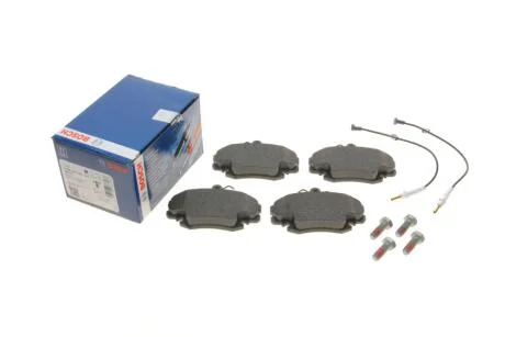 Тормозные колодки передние дисковые BOSCH 0 986 467 720