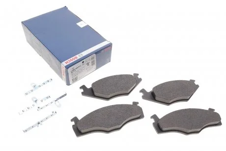 Гальмівні колодки передні дискові BOSCH 0986468873