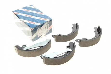 Тормозные колодки задние барабанные BOSCH 0 986 487 536