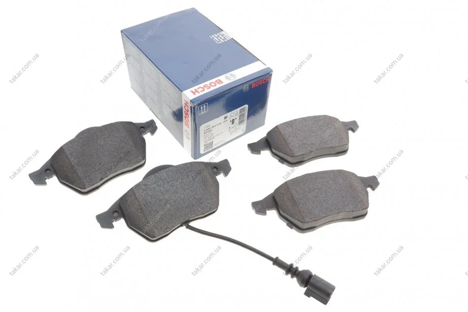 Тормозные колодки передние дисковые BOSCH 0986494018 (фото 1)