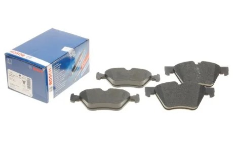 Тормозные колодки передние дисковые BOSCH 0986494117