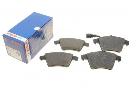 Тормозные колодки передние дисковые BOSCH 0986494203