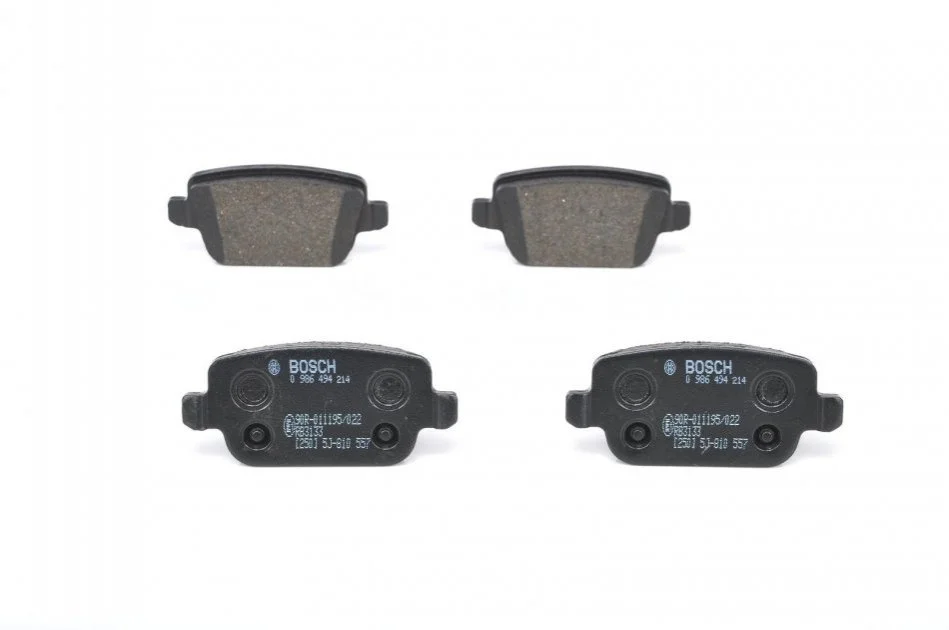 Тормозные колодки задние дисковые BOSCH 0 986 494 214 (фото 1)
