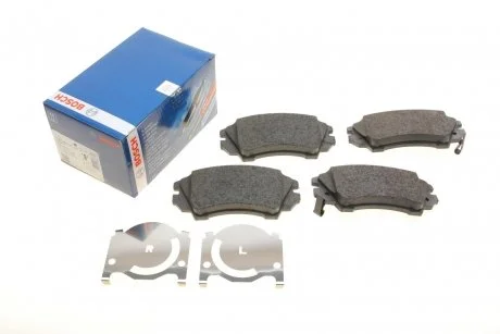 Тормозные колодки передние дисковые BOSCH 0986494275
