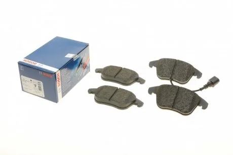 Тормозные колодки передние дисковые BOSCH 0 986 494 372