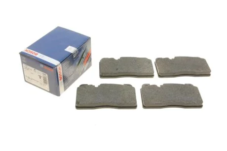Тормозные колодки передние дисковые BOSCH 0986494702