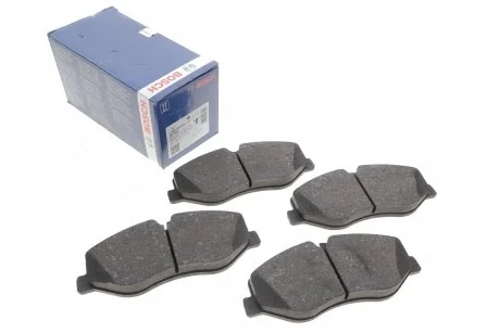 Тормозные колодки передние дисковые BOSCH 0986494914