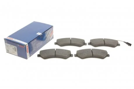 Тормозные колодки передние дисковые BOSCH 0986495095