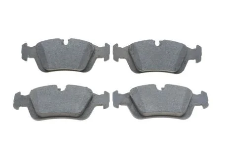Тормозные колодки передние дисковые BOSCH 0986495229