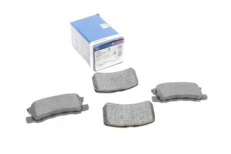 Тормозные колодки задние дисковые BOSCH 0986495357