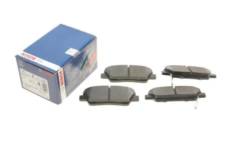 Тормозные колодки задние дисковые BOSCH 0 986 495 370