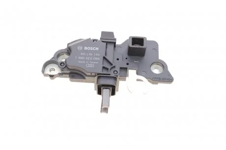 Электр. регулятор напряжения BOSCH 1986AE0066