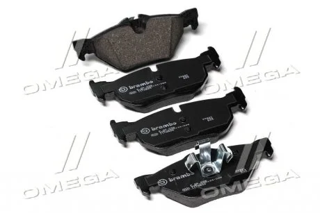 Тормозные колодки задние дисковые BREMBO P06 038