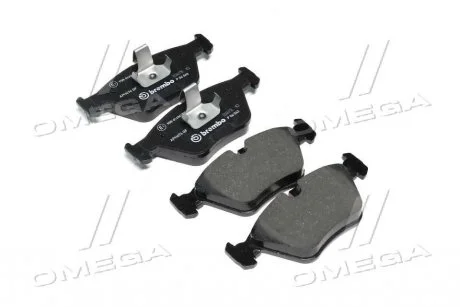 Тормозные колодки передние дисковые BREMBO P06 043