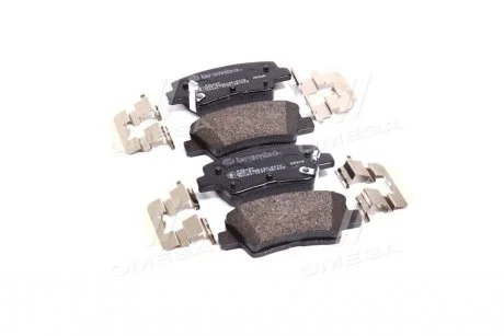 Тормозные колодки задние дисковые BREMBO P30 067