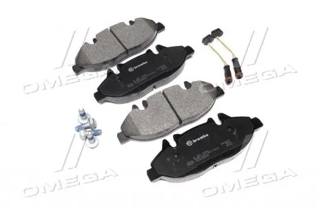 Тормозные колодки передние дисковые BREMBO P50 050