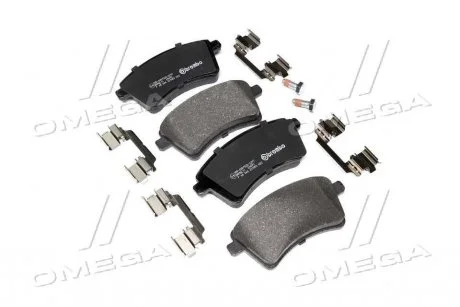 Тормозные колодки передние дисковые BREMBO P68 044