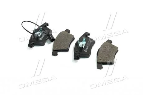 Тормозные колодки передние дисковые BREMBO P85 081
