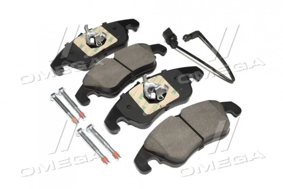 Тормозные колодки передние дисковые BREMBO P85 098 (фото 1)
