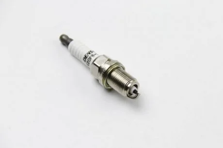 Свеча зажигания бензин никель 1 шт DENSO K20PR-L11