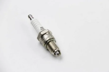 Свеча зажигания бензин никель 1 шт DENSO W16EXR-U