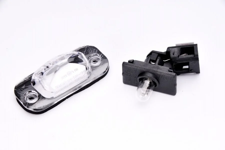 Фонарь подсветки номерного знака DEPO 441-2101N-AE (фото 1)